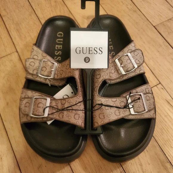 Guess Sandals - Picture 1 of 3